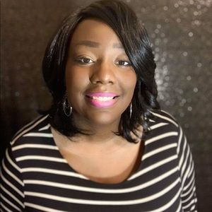 Meet your Posher, Latonya